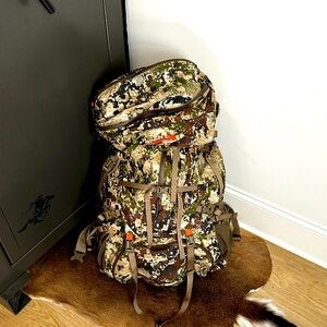 Sitka 6200 Mountain Hauler *Like New